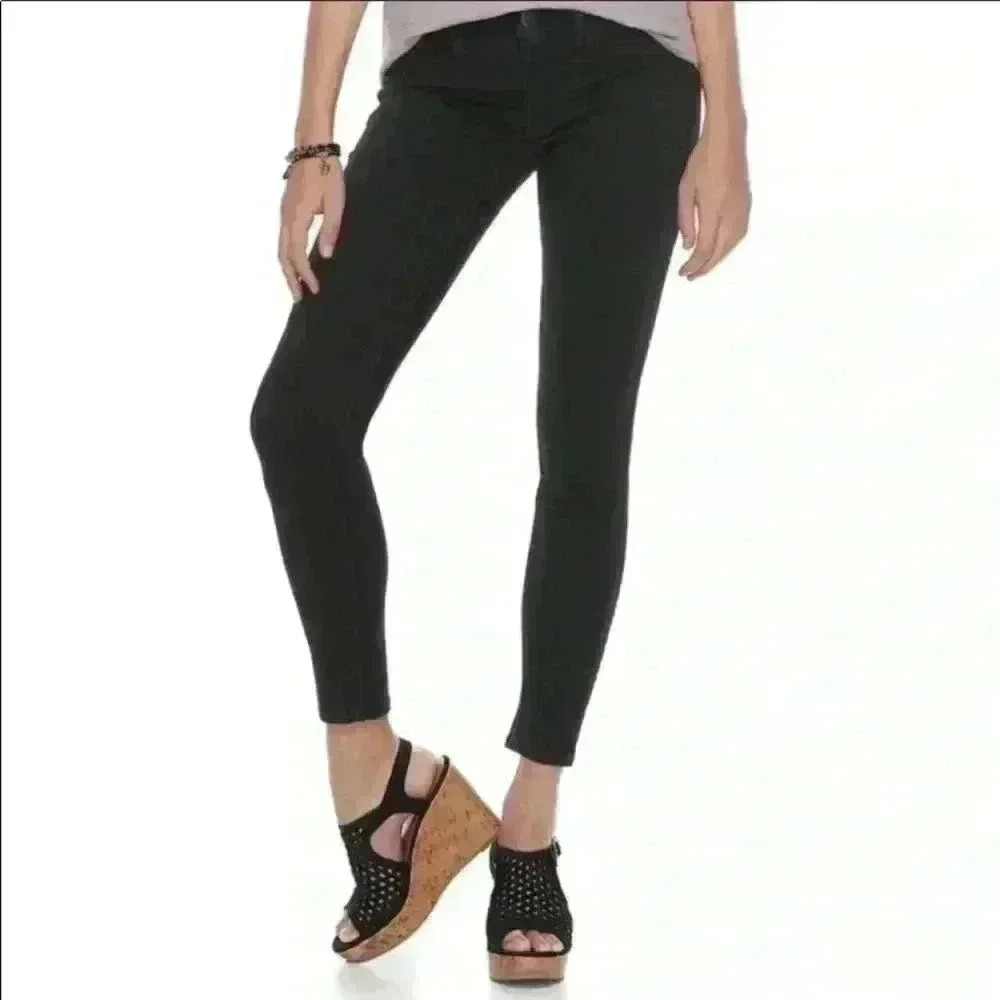 Aeropostale Black Lola Jeggings Size 6